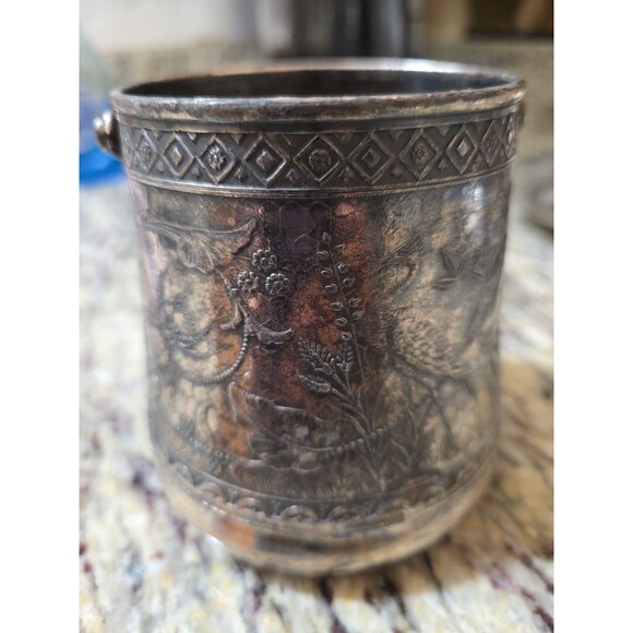 Vtg Middletown 525 White Metal w Handle Intricate Detail Dragon RARE FIND 4.5” - Picture 4 of 7